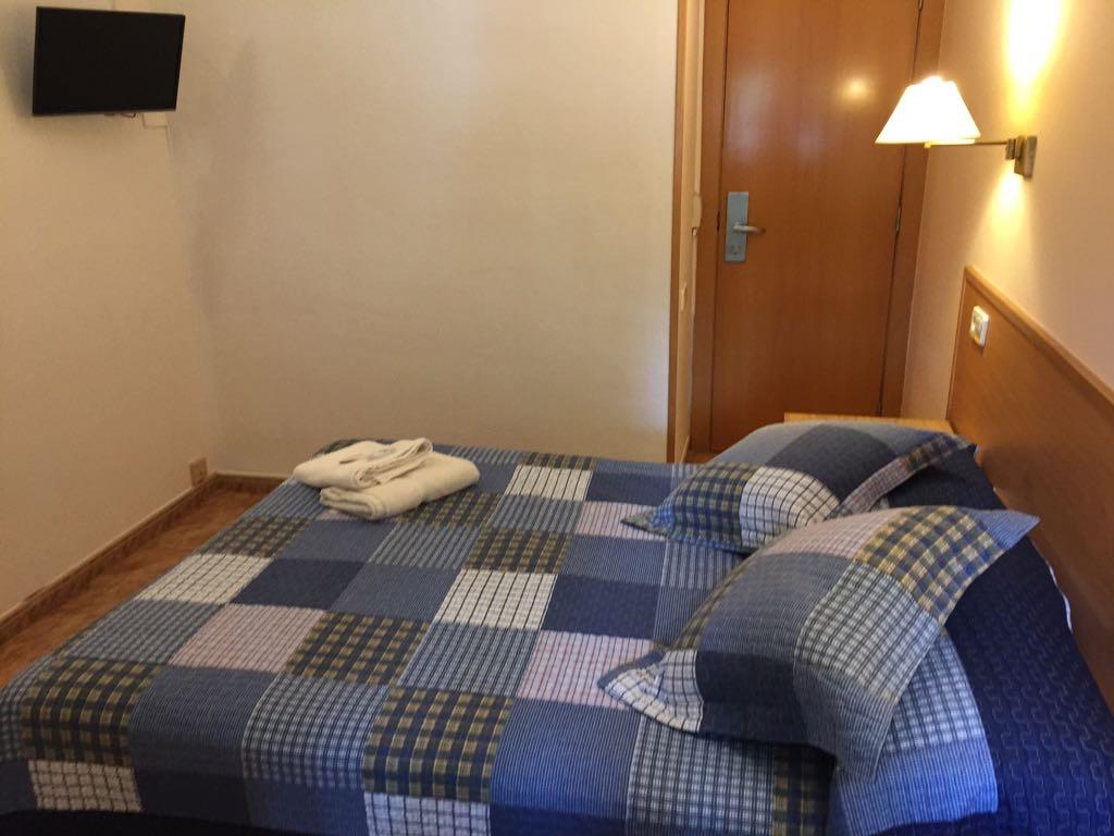Hostal Rio De Castro Барселона Екстер'єр фото