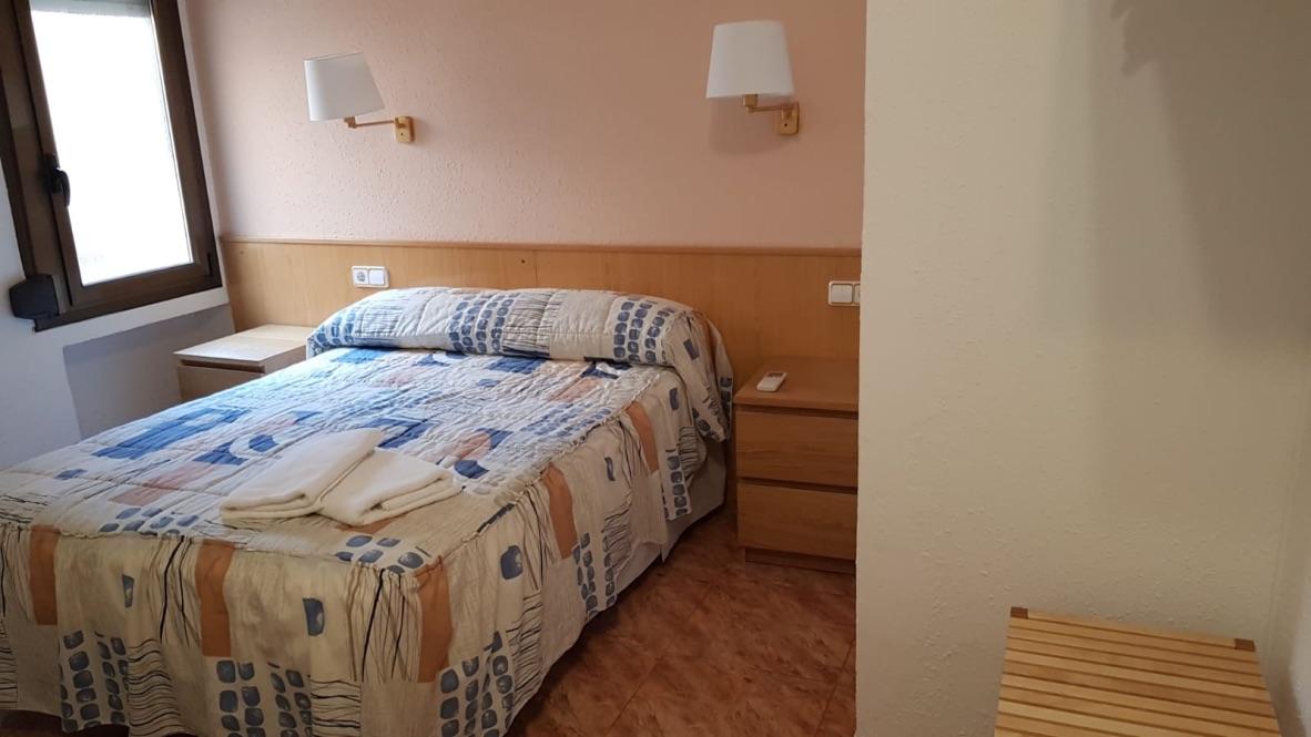 Hostal Rio De Castro Барселона Екстер'єр фото