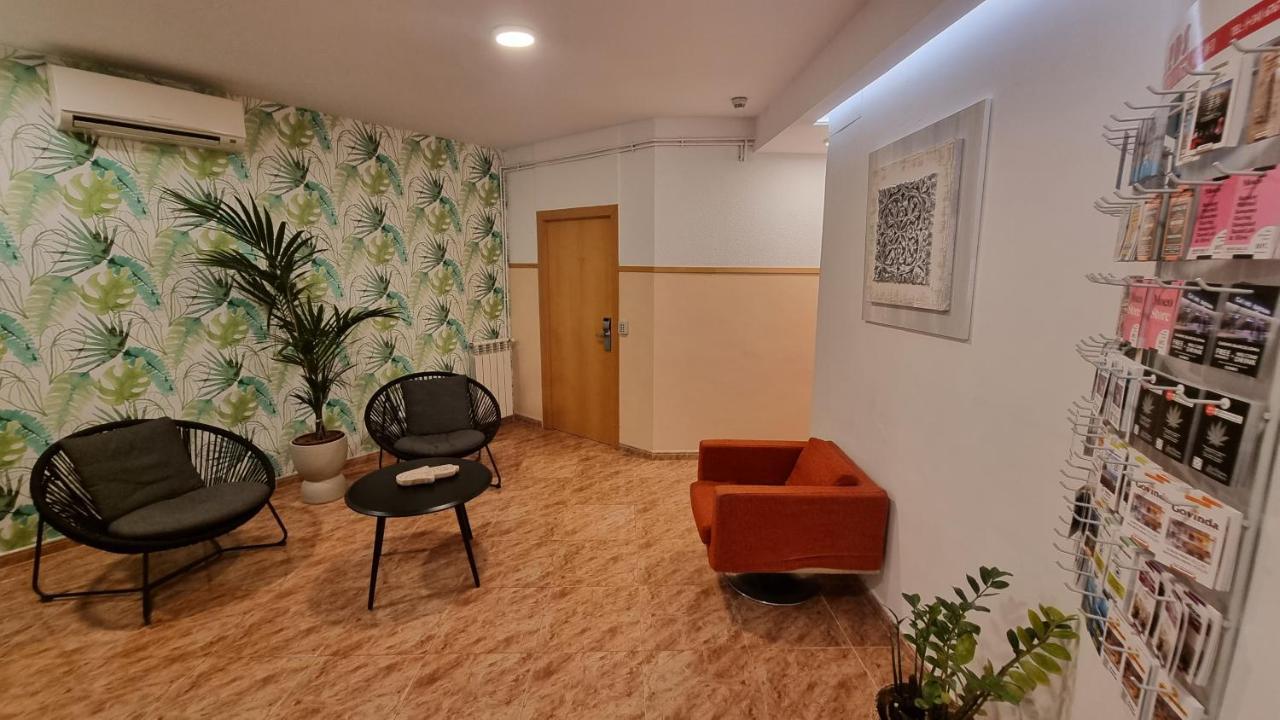 Hostal Rio De Castro Барселона Екстер'єр фото
