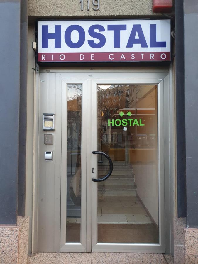 Hostal Rio De Castro Барселона Екстер'єр фото