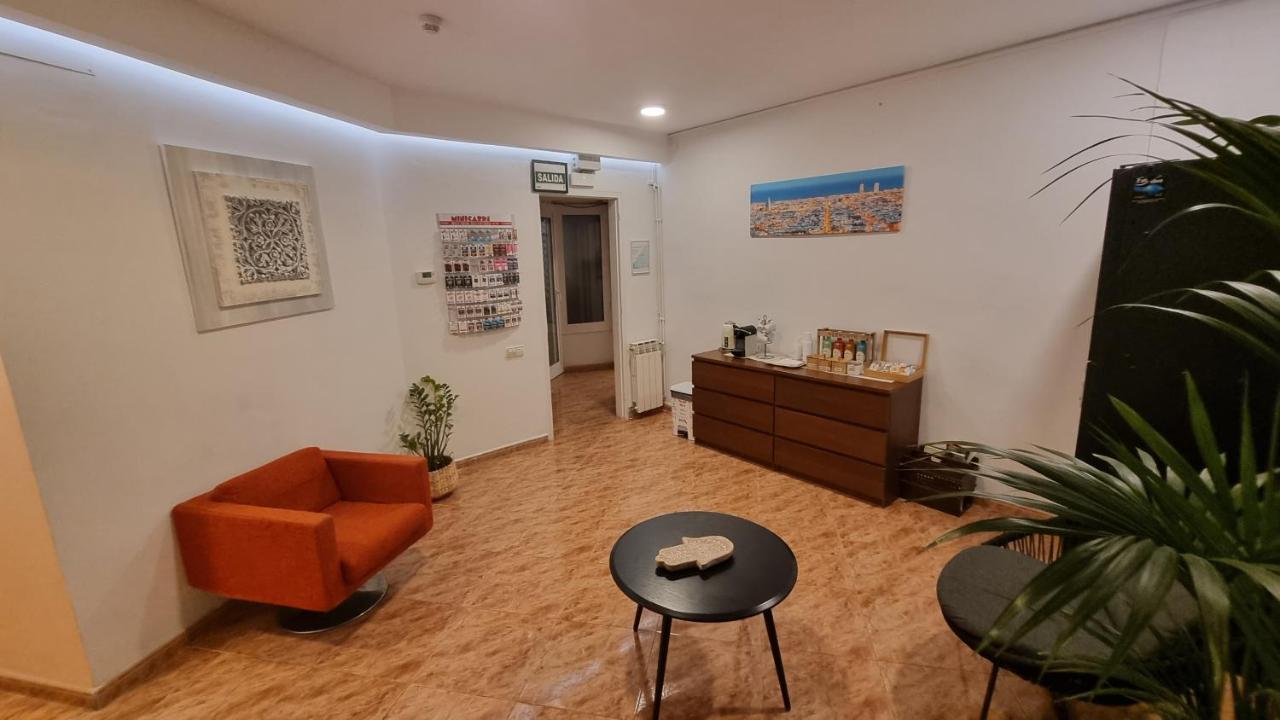 Hostal Rio De Castro Барселона Екстер'єр фото