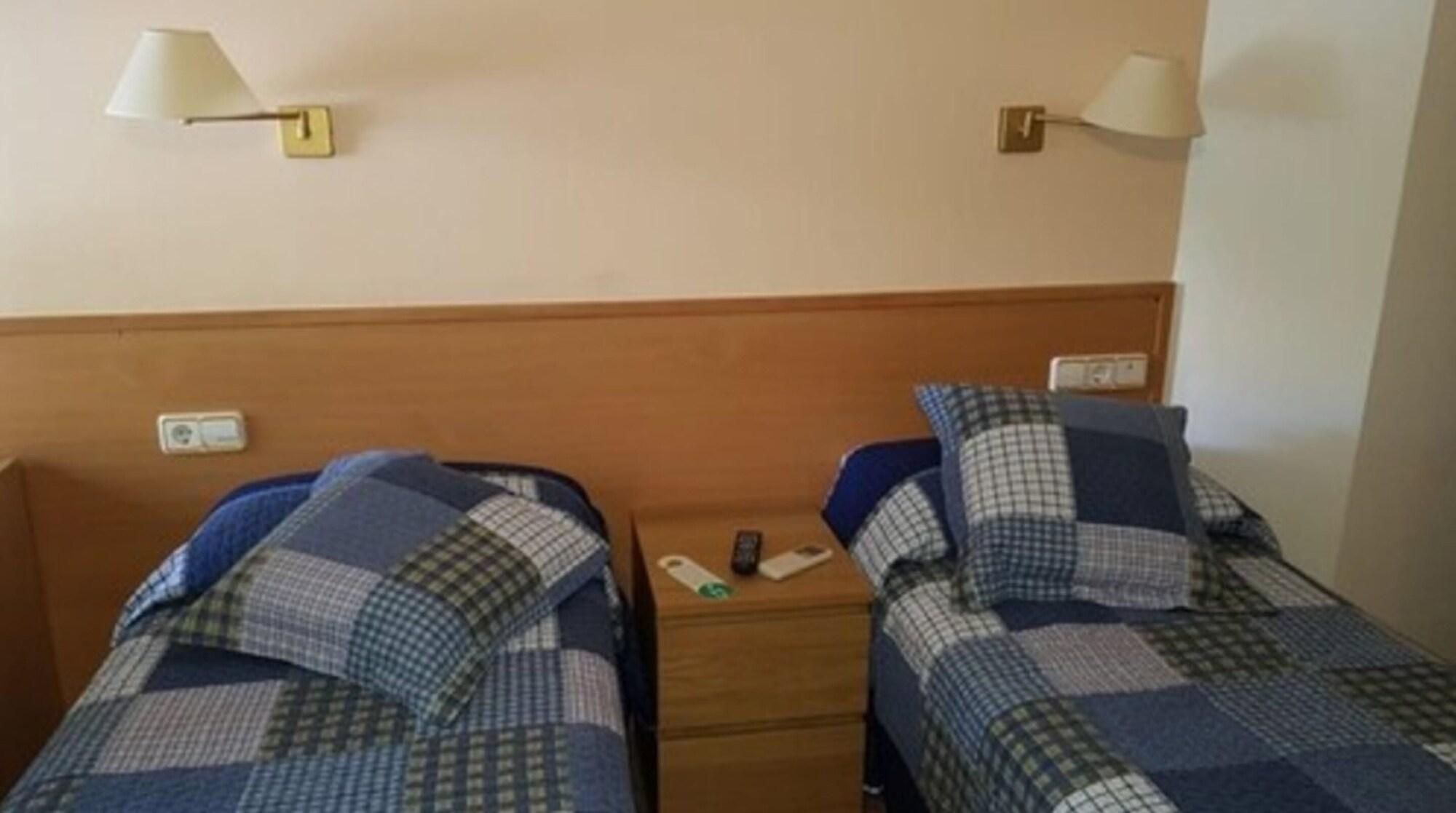 Hostal Rio De Castro Барселона Екстер'єр фото