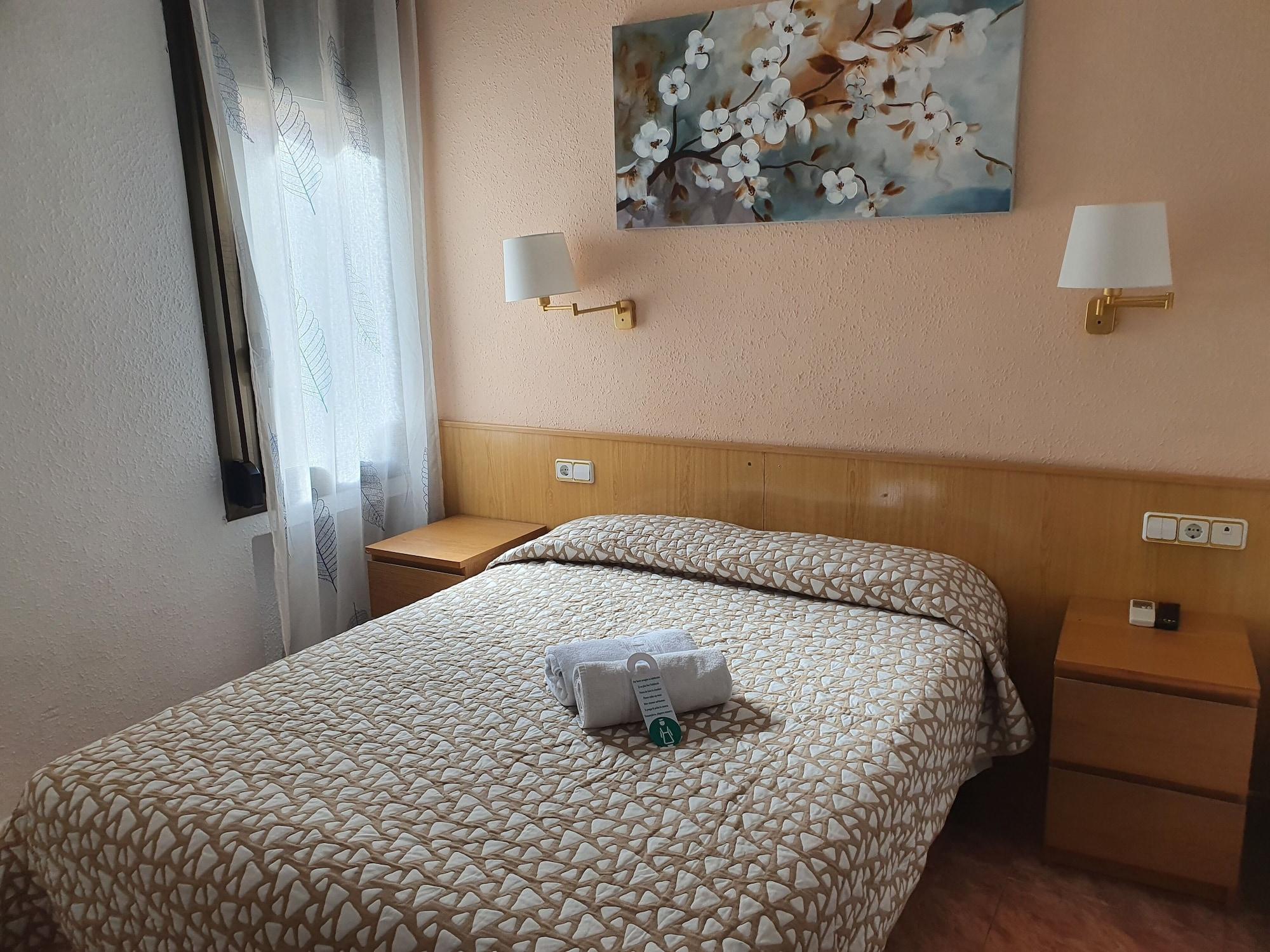 Hostal Rio De Castro Барселона Екстер'єр фото