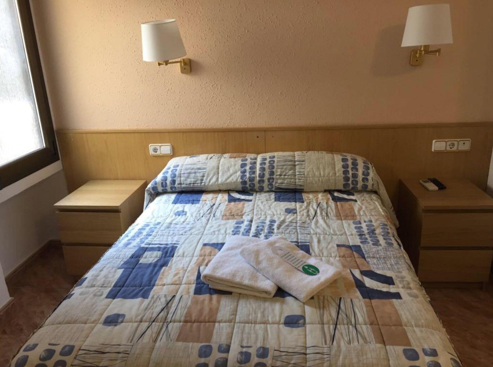 Hostal Rio De Castro Барселона Екстер'єр фото