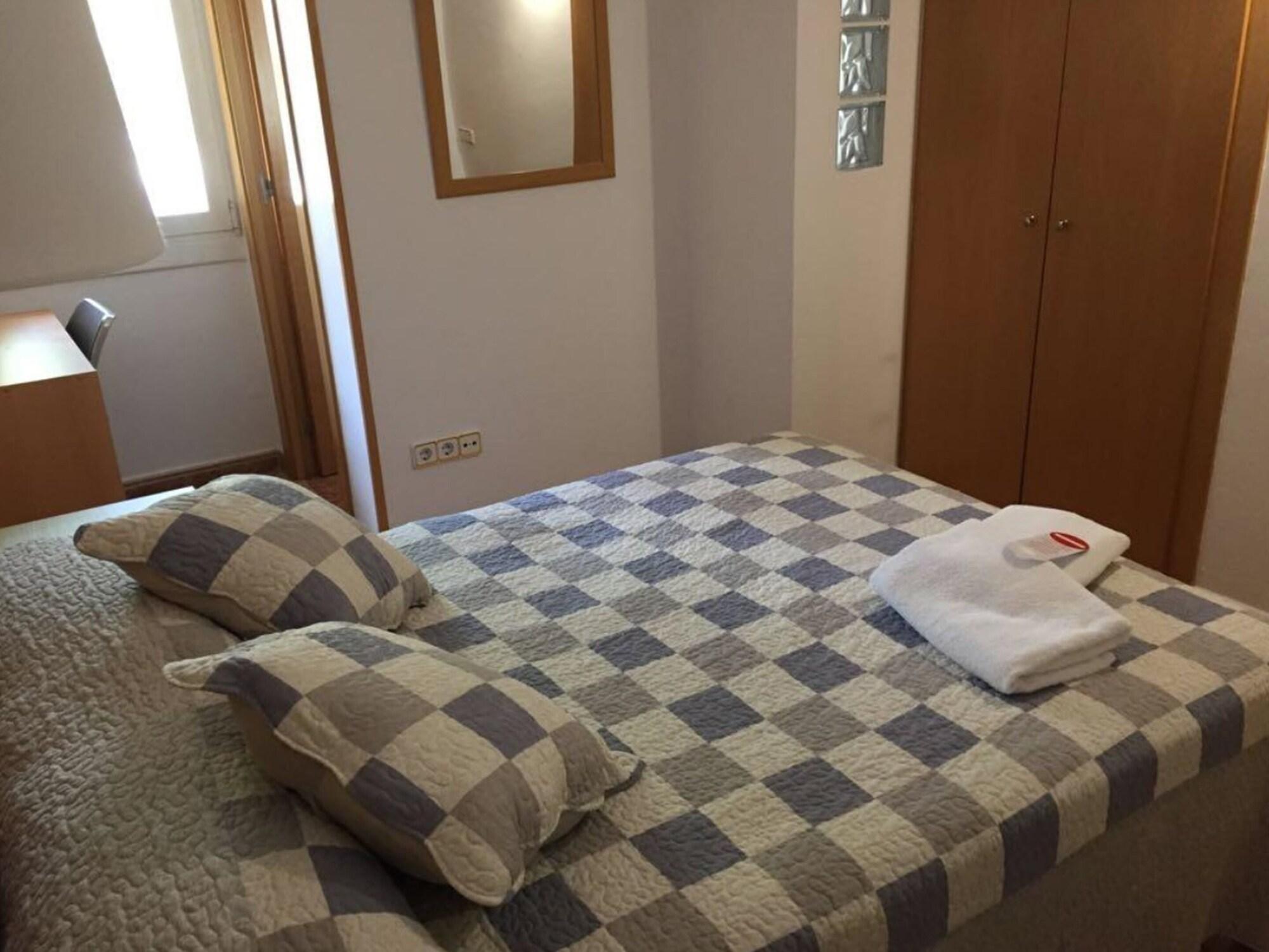 Hostal Rio De Castro Барселона Екстер'єр фото