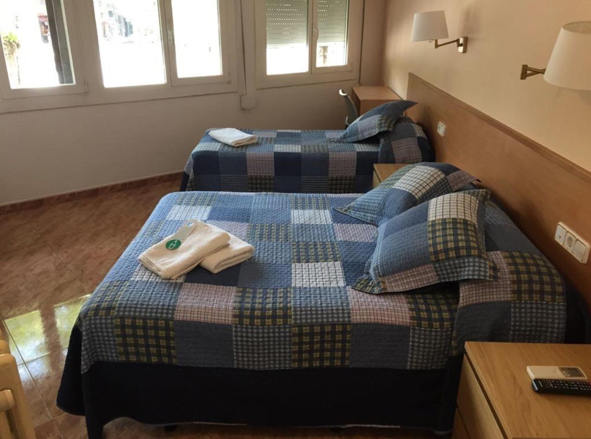 Hostal Rio De Castro Барселона Екстер'єр фото